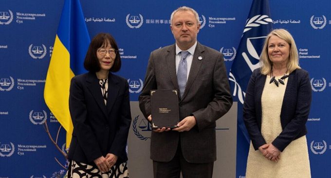МКС офіційно привітав приєднання України до Римського статуту