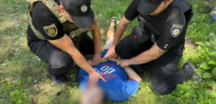 Пограбував дідуся: правоохоронці Запоріжжя затримали зловмисника