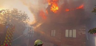 На Миколаївщині вирує понад 50 пожеж, вогонь дістався до житлового сектору
