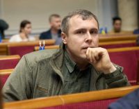 Поганий сигнал РФ та суспільству – нардеп Костенко висловився про зміну уряду
