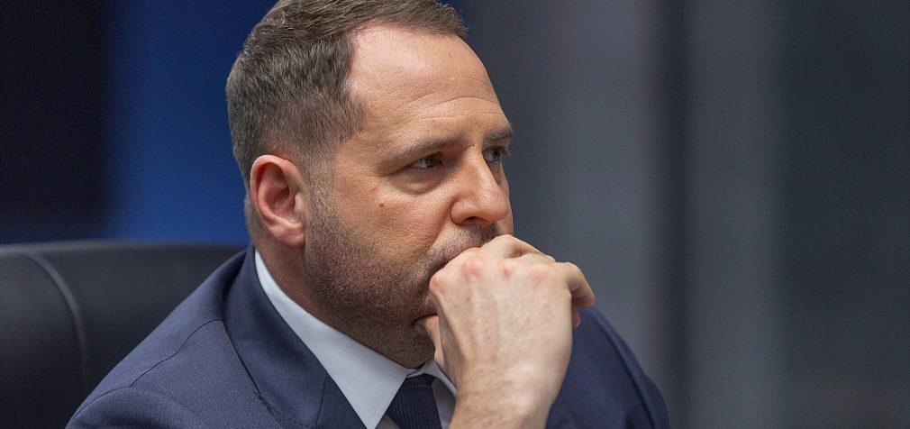 В Україну повернули трьох підлітків з окупованих територій