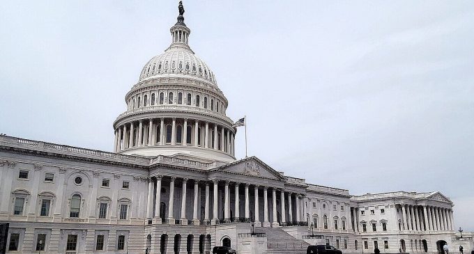 Сенат США проголосував за резонансний законопроєкт Трампа про податки та витрати